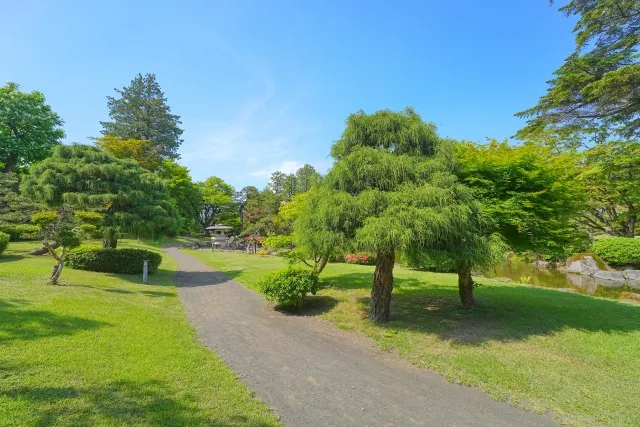 庭園　庭　違い　使い分け　意味