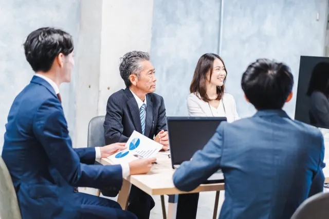 集会　総会　違い　比較