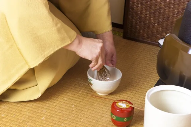茶話会　お茶会　違い