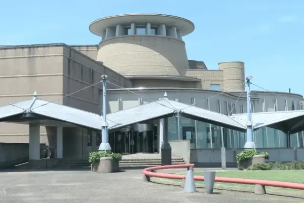 「舘」　「館」　違い　意味　使い分け