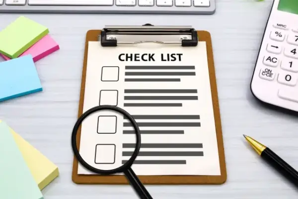 観察　監察　違い　意味　使い分け