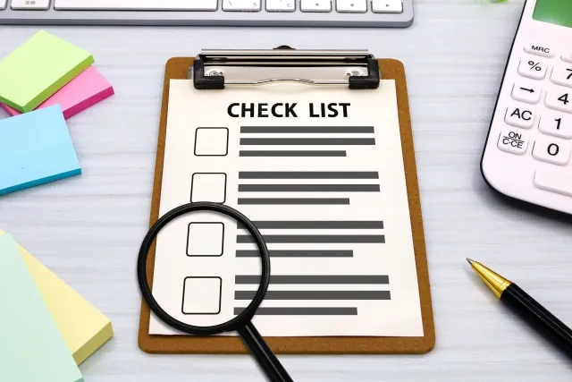 観察 監察 違い 意味 使い分け