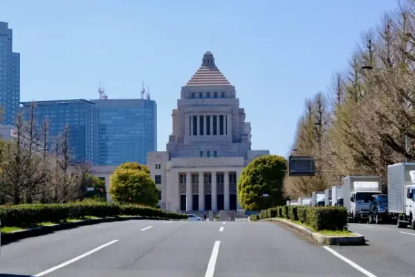 選対委員長 　わかりやすく　役割　幹事長　違い　意味