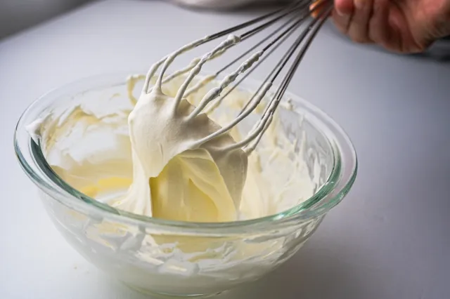 生クリーム　シャンテリークリーム　違い