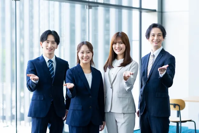 推挙　推薦　違い　意味　使い方　例文