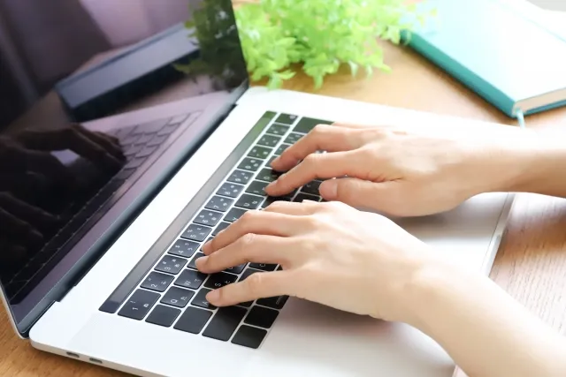 新年明けましておめでとうございます。 ビジネスメール