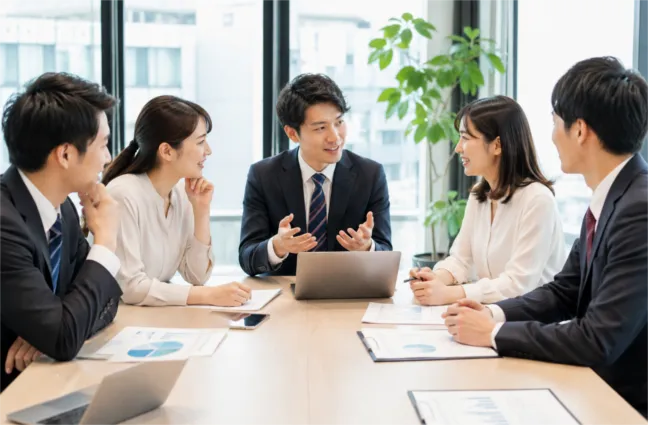 「意見聴取」と「意見聴収」の違いは？意味と使い分け